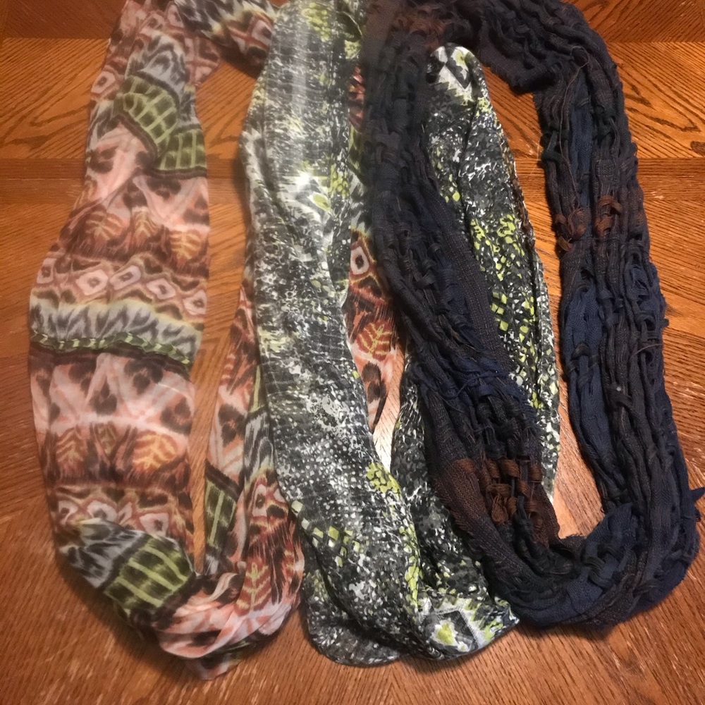 Infinity scarves, set of 3